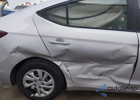 2019 Hyundai Elantra Se z USA, uszkodzony, nr VIN 5NPD74LF9KH478380